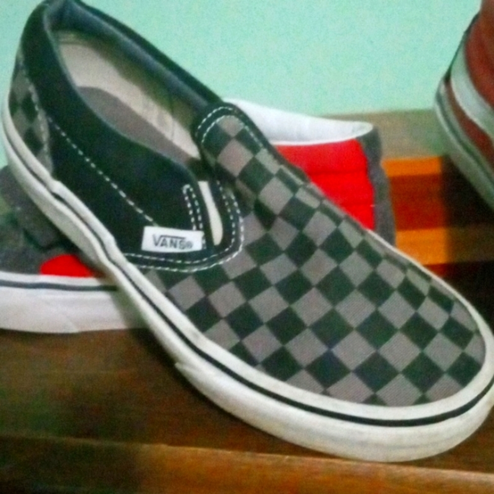 Youth VANS